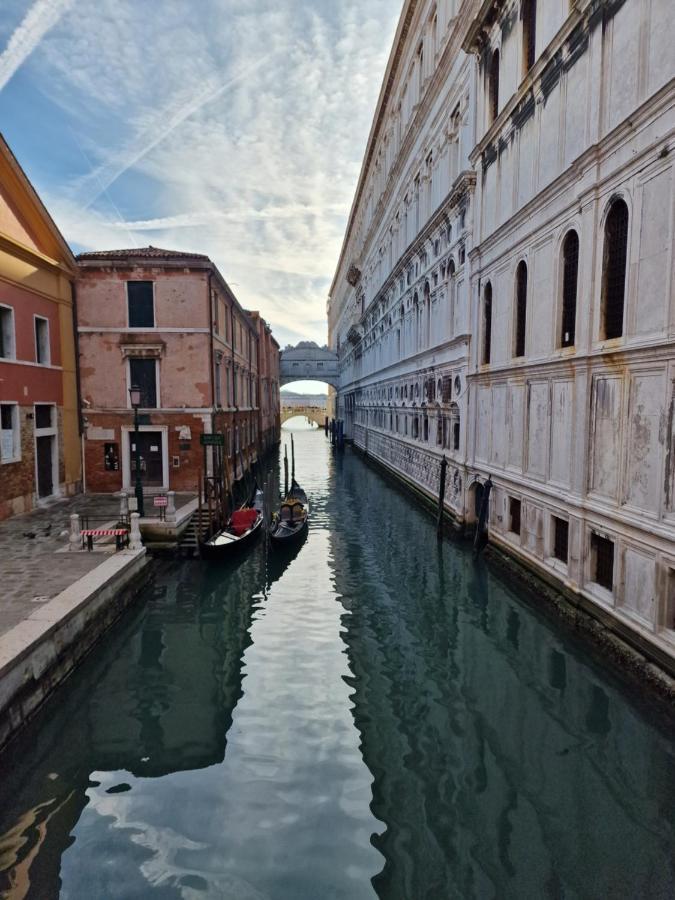 Appartamento Al Centro Di Venezia 6 Posti Letto Buitenkant foto